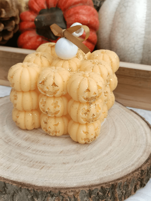 Bougie Halloween cube 3D citrouille