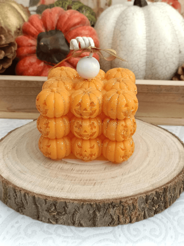 Bougie Halloween cube 3D citrouille