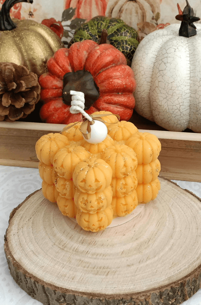 Bougie Halloween cube 3D citrouille