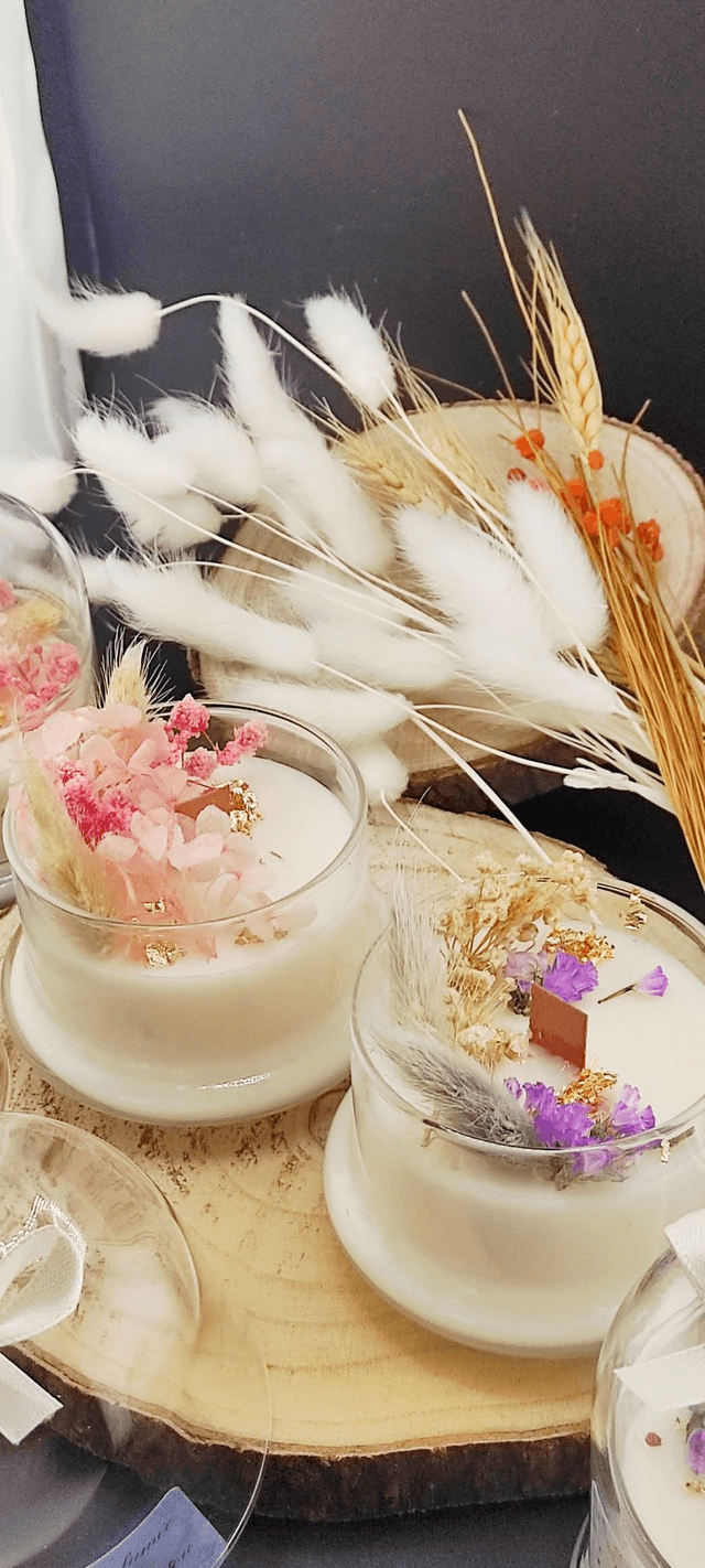 Bougie sous cloche fleurs séchées 