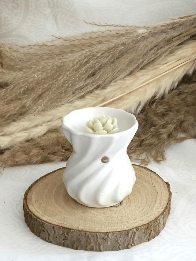 Brûle parfum blanc torsadé