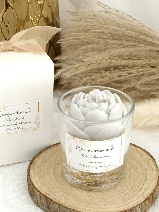 Bougie transparente fleur moulée 