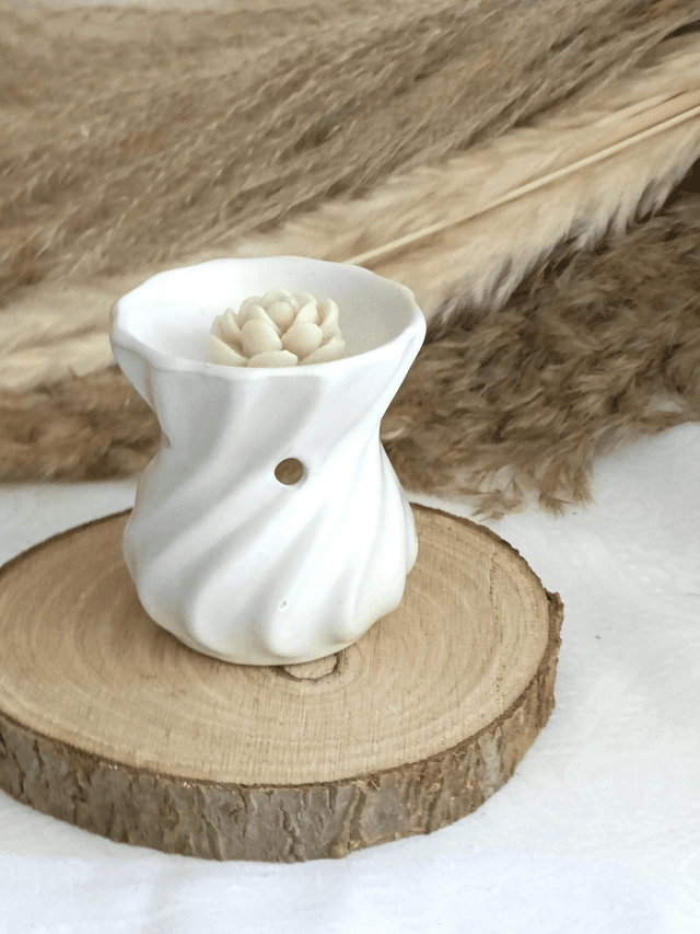 Brûle parfum blanc torsadé